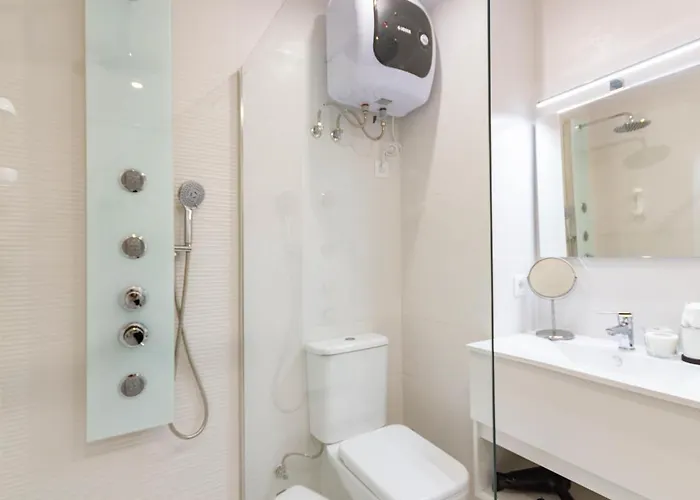 Navy Style Friendly *